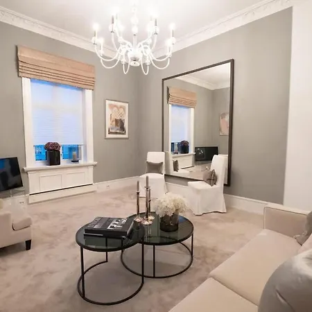 Sjarmerende Og Moderne I Vika *